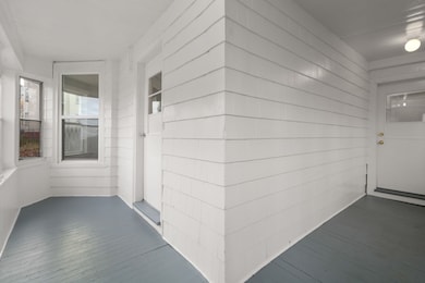 4 Albert St, Worcester, MA 01610 - photo 2