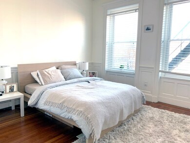 39 Garrison Rd unit 1, Brookline, MA 02445 - photo 4