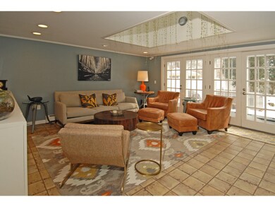 552 State St, Portsmouth, NH 03801 - photo 4