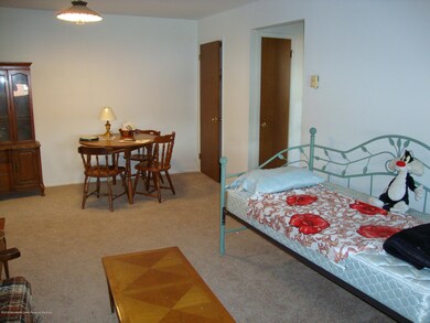 39-b Molly Pitcher 013