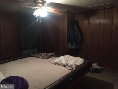 122 Dutch Rd, Ashland, PA 17921 - photo 2