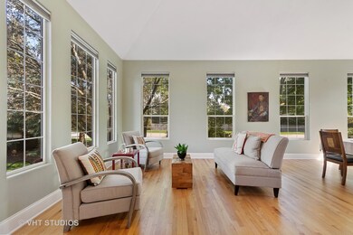 492 Bond Dr, Batavia, IL 60510 - photo 2