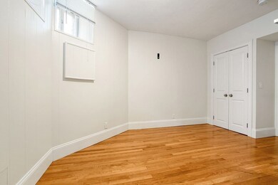 14 Gloucester St unit G, Boston, MA 02115 - photo 6