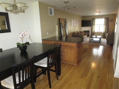 40 Winchester Ln unit 14, Fall River, MA 02721 - photo 3
