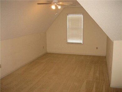 Lots of extra space in the upstairs bonus room