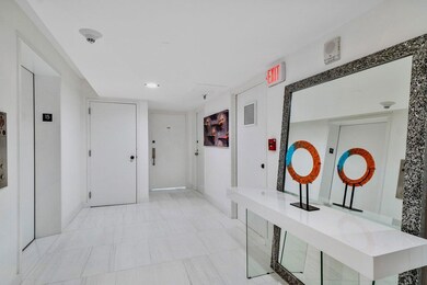 Waterview Towers unit 1505, West Palm Beach, FL 33401 - photo 2