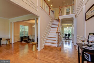 2914 Popkins Ln, Alexandria, VA 22306 - photo 4