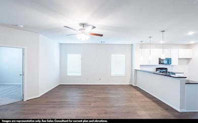 531 Yellowstone Dr, Kyle, TX 78640 - photo 2