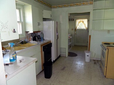 4033 Bristol Ave, Klamath Falls, OR 97603 - photo 7