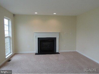 125 Penrose Branch Rd unit 4, Clayton, DE 19938 - photo 4