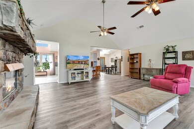 4403 County Road 181, Alvin, TX 77511 - photo 5