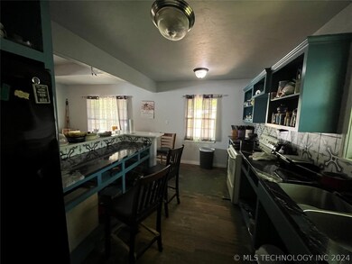 404 E Creek, McAlester, OK 74501 - photo 7