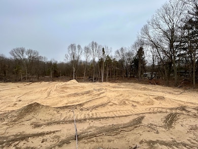 5658 Bauman Rd, Battle Creek, MI 49017 - photo 2