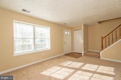 3710 Masthead Trail, Triangle, VA 22172 - photo 2