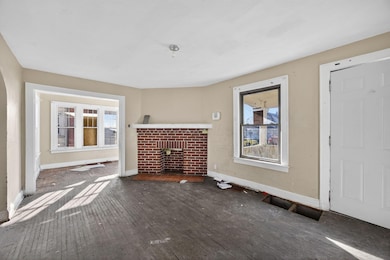 006_Ave Columbus OH 43219 USA