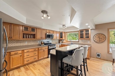 Nice and open with an island adding work and eating space.