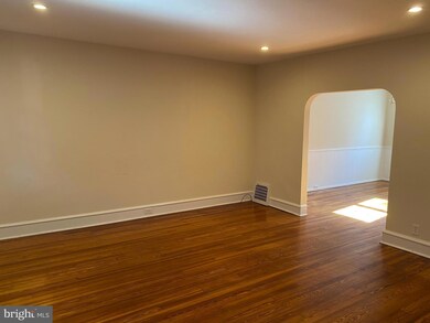 108 Whitman Ave, Collingswood, NJ 08108 - photo 3