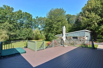 83 Hanlon Rd, Holliston, MA 01746 - photo 5