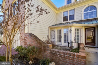 21 Luxberry Ct, Rockville, MD 20852 - photo 5