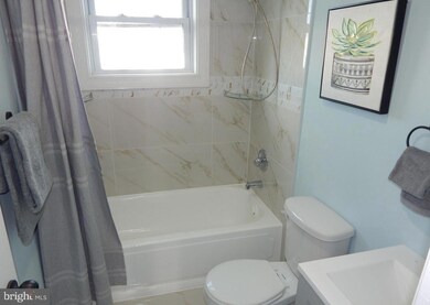 242 Riverview Ave, Dundalk, MD 21222 - photo 7