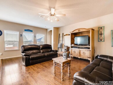 11226 Schinz Field, Helotes, TX 78023 - photo 6