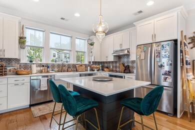 Eat-in Designer Kitchen