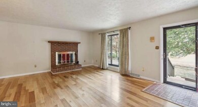 205 Confederate Cir, Locust Grove, VA 22508 - photo 5