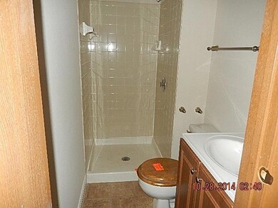 5655 Sullivant (7)
