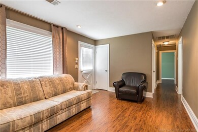 2909 Bugaboo Ln, Sellersburg, IN 47172 - photo 5