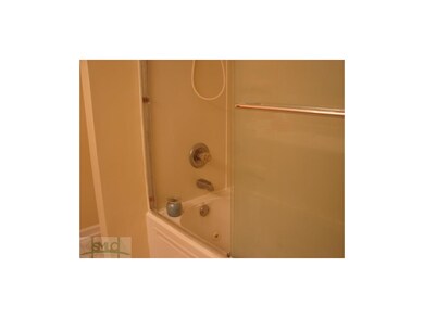 Master Bath/Spa.