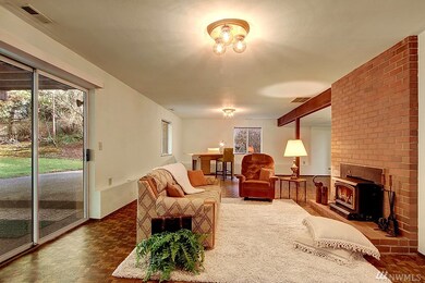 1017 215th St SE, Bothell, WA 98021 - photo 3