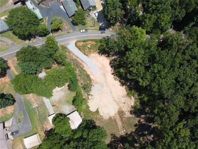 802 McFalls Cir, Anderson, SC 29621 - photo 2