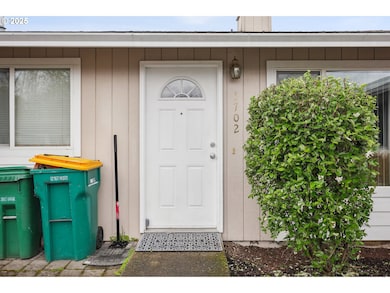 1700 NE 231st Ct unit 1704, Wood Village, OR 97060 - photo 3