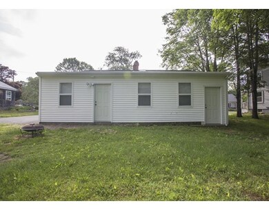 596 Whittenton St, Taunton, MA 02780 - photo 3