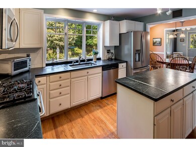 5 Walnut Ct, Moorestown, NJ 08057 - photo 5