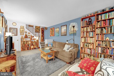 Altemus Farms unit G2, Brookhaven, PA 19015 - photo 2