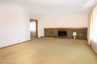 1681 Knob Hill Dr, Coshocton, OH 43812 - photo 6