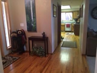 842 Forest Glen Dr, Central Point, OR 97502 - photo 6