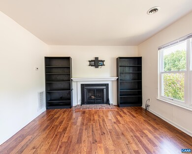 2045 Commonwealth Dr, Charlottesville, VA 22901 - photo 6