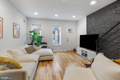 2322 Wilder St, Philadelphia, PA 19146 - photo 7