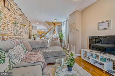 2 W Heath St, Baltimore, MD 21230 - photo 3