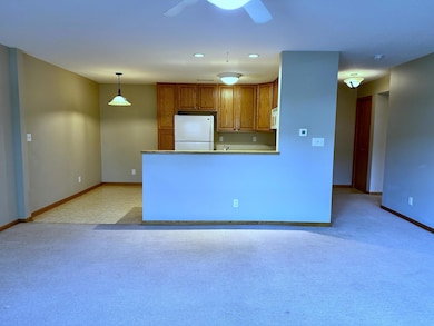 2511 Bristol LR to Kitchen