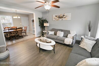 203 Cardinal Rd, Jacksonville, NC 28546 - photo 3