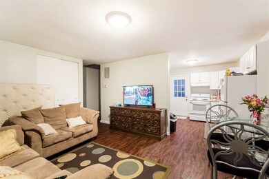 12 Ludlow Rd unit B, Middletown, RI 02842 - photo 7