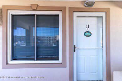 45 Sampson Ave 11 Seaside-large-015-015-