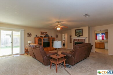 2316 Upland Bend Dr, Temple, TX 76502 - photo 6