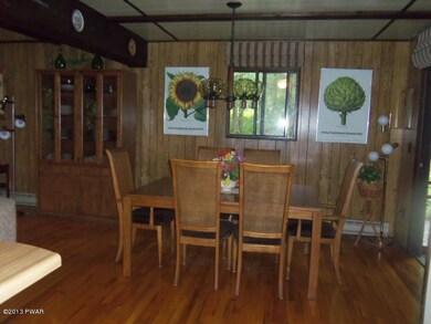 800 Cherry Ct, Hawley, PA 18428 - photo 7