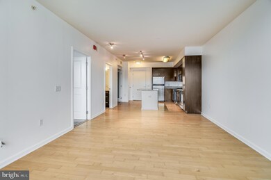 L at City Vista unit 913, Washington, DC 20001 - photo 6