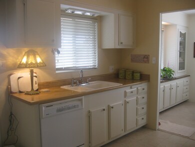 Kitchen 3