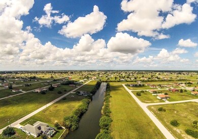 302 NE 25th Terrace, Cape Coral, FL 33909 - photo 6